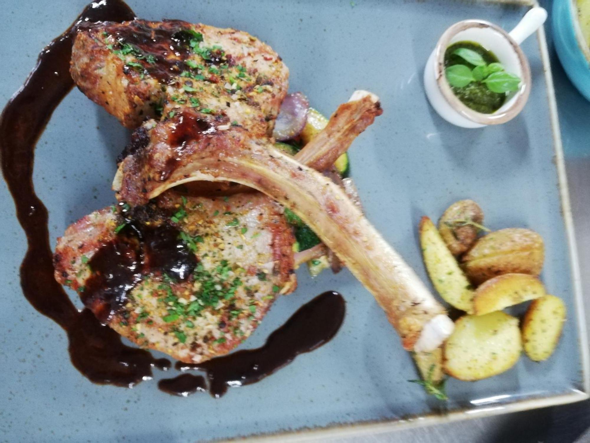 Hotel-Restaurant-Weingut Kapellenhof كلوتن المظهر الخارجي الصورة