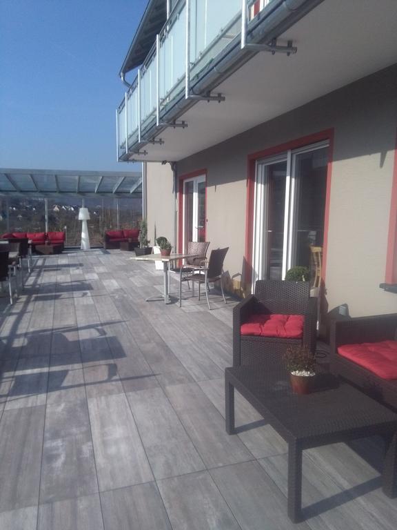 Hotel-Restaurant-Weingut Kapellenhof كلوتن المظهر الخارجي الصورة