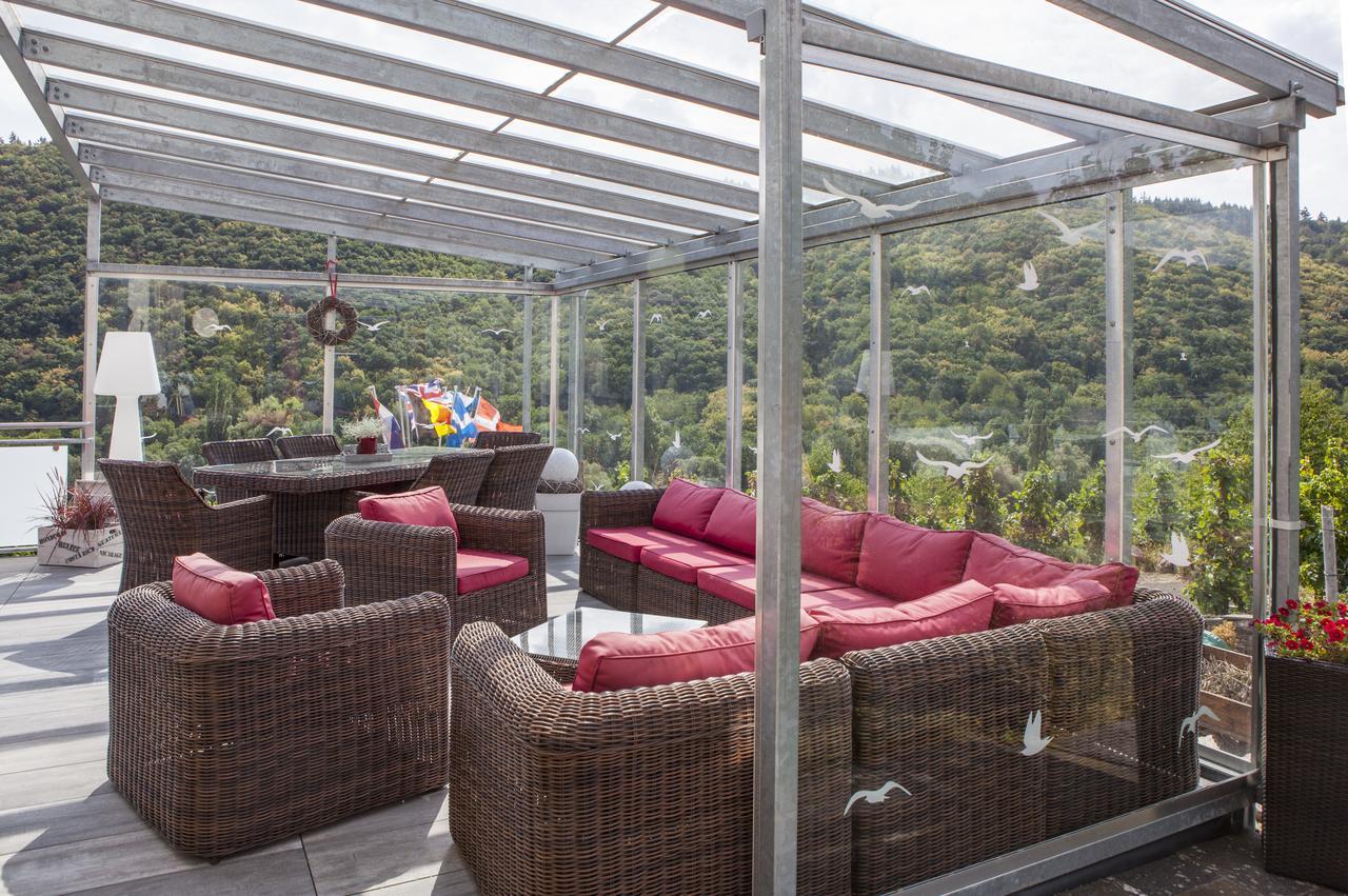 Hotel-Restaurant-Weingut Kapellenhof كلوتن المظهر الخارجي الصورة