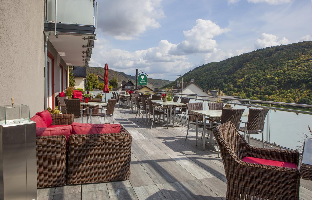 Hotel-Restaurant-Weingut Kapellenhof كلوتن المظهر الخارجي الصورة