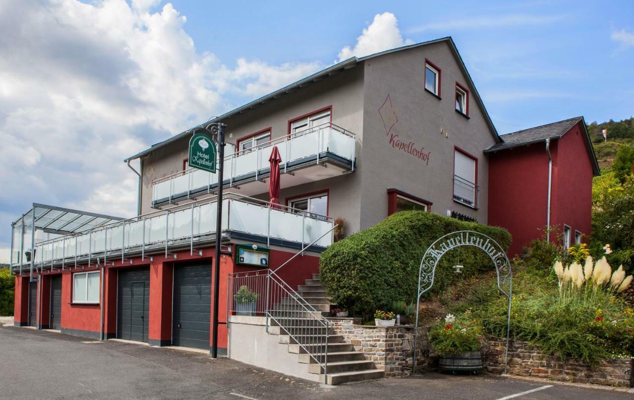 Hotel-Restaurant-Weingut Kapellenhof كلوتن المظهر الخارجي الصورة